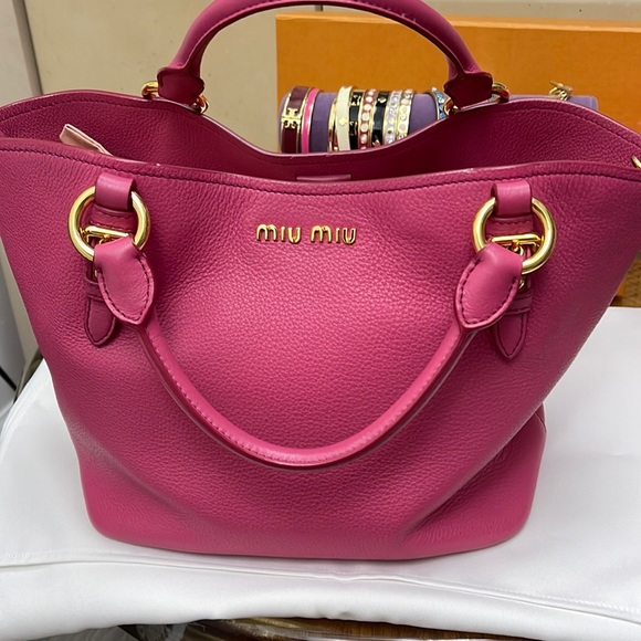 Miu Miu two way bag 💯 authentic - Picture 1 of 10